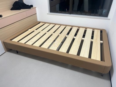 诚龙顾家软体床图1