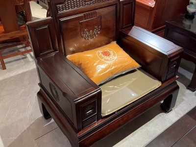 映江南沙发图5