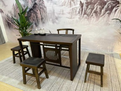 A8#阳台小茶台 材质：胡桃木 颜色：北美色 规格：120*65*70cm 配置：一桌四椅+玻璃养生壶 带抽屉图3