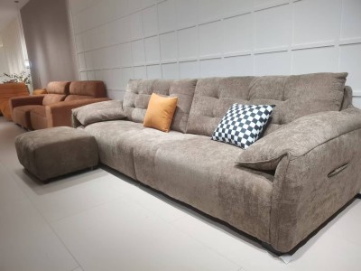 型号：雪尼尔739-1# 长宽高：300*100*95cm  脚踏：80*60cm 材质：雪尼尔面料 实木弹簧底架 高密度海绵 颜色：咖啡色图3