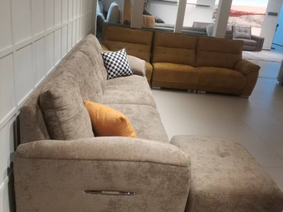 型号：雪尼尔739-1# 长宽高：300*100*95cm  脚踏：80*60cm 材质：雪尼尔面料 实木弹簧底架 高密度海绵 颜色：咖啡色图4