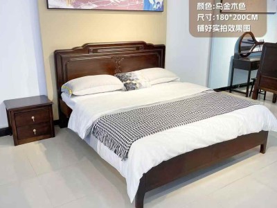 新中式 新古典 实木床  尺寸有：1.5米，1.8米，  多种配置可选。图7