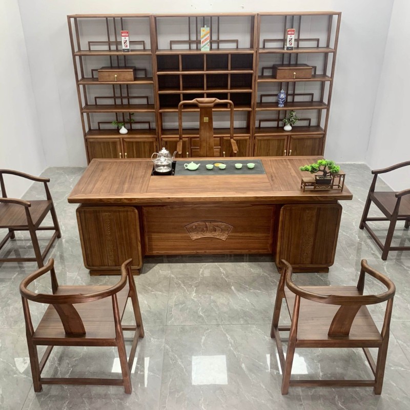 扬帆起航茶台 【尺寸】200/220*85*74CM 【材质】金秋檀木 【颜色】北美胡/黑胡桃 实用大气，高品擦色工艺，质量过硬