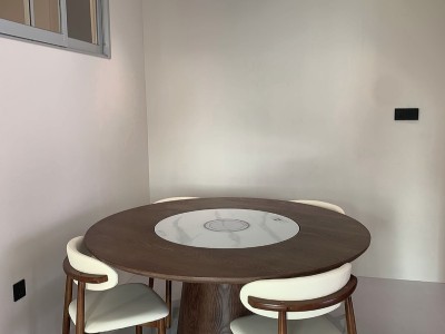 S10#圆桌，配岩板，实木面板 中间内嵌式语音智能暖菜板，电磁炉，电动转盘图9