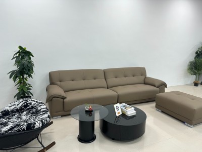 皮沙发，直排沙发，客厅沙发，软体沙发，8605# 尺寸：3.05米 颜色：黑色，棕色 材质：加厚生态真皮，进口落叶松，功能弹簧，高回弹海绵，一字型5分高镜面脚图8