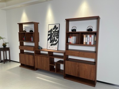 星际三组合博古架 规格：331x35x199cm 中柜：135x35x90cm 材质：金花梨木图3