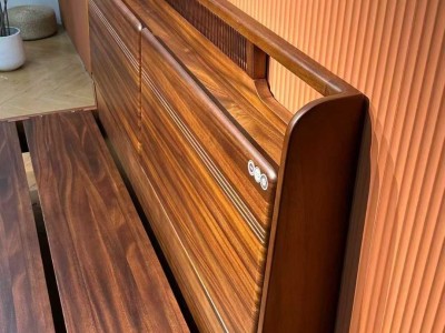 臻实黑胡桃家具系列，黑胡桃床，黑胡桃实木床，黑胡桃套房家具图7