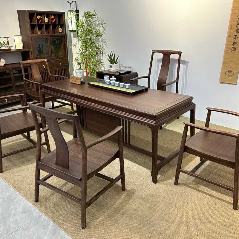 宋式美学系列新品上市[庆祝][庆祝] 品名：鹤膝茶桌（干泡/湿泡） ​规格：1.8米/2.0米/2.2米 ​材质：乌金木 ​颜色：北美黑胡桃色