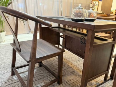 鸿星#小茶台  尺寸：1.23m*65*70cm  配置：一主三副+玻璃养生壶  材质：非洲胡桃木材质图9