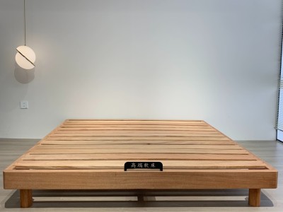 全胡桃木榻榻米 材质：胡桃木 颜色：原木色 备注：全胡桃木榻榻米，无贴皮，无辅材 擦拭木蜡油，自然纹理，安全环保，颜值高！图3