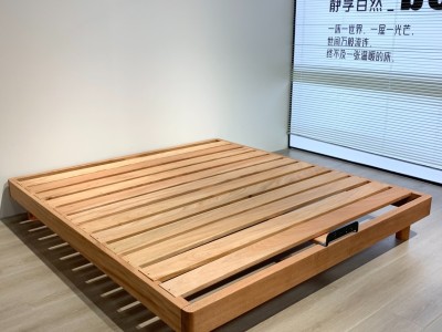 全胡桃木榻榻米 材质：胡桃木 颜色：原木色 备注：全胡桃木榻榻米，无贴皮，无辅材 擦拭木蜡油，自然纹理，安全环保，颜值高！图5