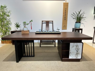 宋式美学《启辰干泡桌》 材质：乌金木 颜色：北美黑胡桃色 尺寸：1.8/2/2.2/2.4/2.6/2.8米，宽88/高75/厚5.5cm图6