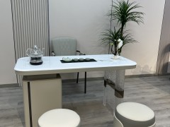 132# 碳素钢+超晶石+亚克力脚 材质：碳素钢+超晶石+亚克力脚 颜色：天山白超晶石 尺寸：1.2/1.4米。宽65