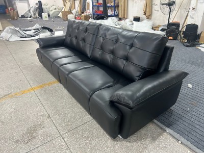 ​新款上市  805# 大黑熊沙发  尺寸：3.1米  面料：生态真皮  框架：落叶松框架图4
