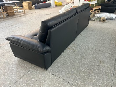 ​新款上市  805# 大黑熊沙发  尺寸：3.1米  面料：生态真皮  框架：落叶松框架图7
