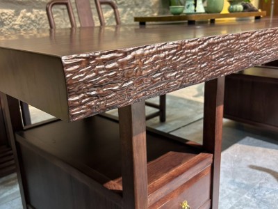 苦瓜边大板茶台 颜色：乌金色 尺寸：1.6、1.8、2.0、2.2、2.4米图6