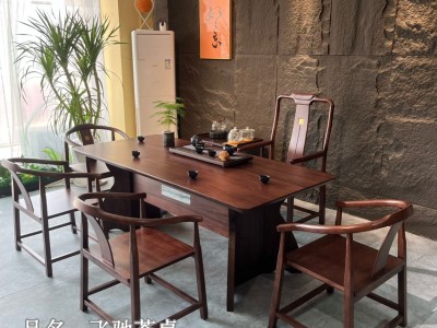 飞驰茶桌 颜色：乌金色 尺寸：1.6、1.8、2.0、2.2、2.4米图2