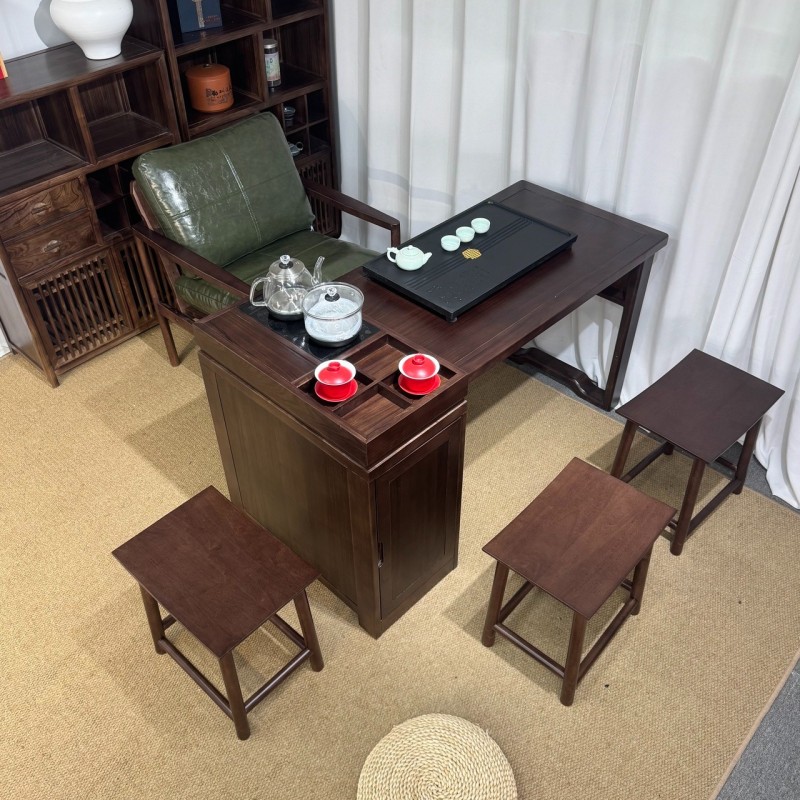 型号: 小岛台 材质: 橡木乌金工艺 颜色: 宋式胡桃色 配置: 单桌【含USB接口】+1主椅+3个元宝凳+养生炉+60*37茶盘【1.2米1.4米伸缩】