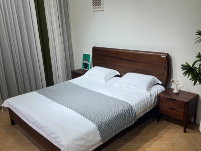 臻实胡桃木/全实木床， 颜色： 南美金柚色图2