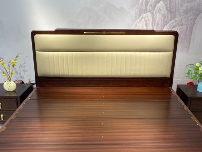 8001#杏色 颜色： 黑檀色 规格： 1.5m*2.0m 1.8m*2.0m 2.0m*2.2m图4