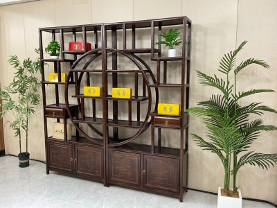 大团圆博古架【尺寸】285×30×196CM（三组合）             192×30×196CM （两组合） 【材质】榆木+乌金木工艺 【颜色】乌金色图5