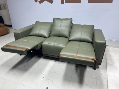 型号：F08# 面料：生态皮/头层牛皮【可面料定制】 尺寸：2.14米/2.34米/2.54米/2.84米/3.04/3.24米 材质：零重力双电机 进口2*10芬兰松木框架4.0功能弹簧 高密度+高图3